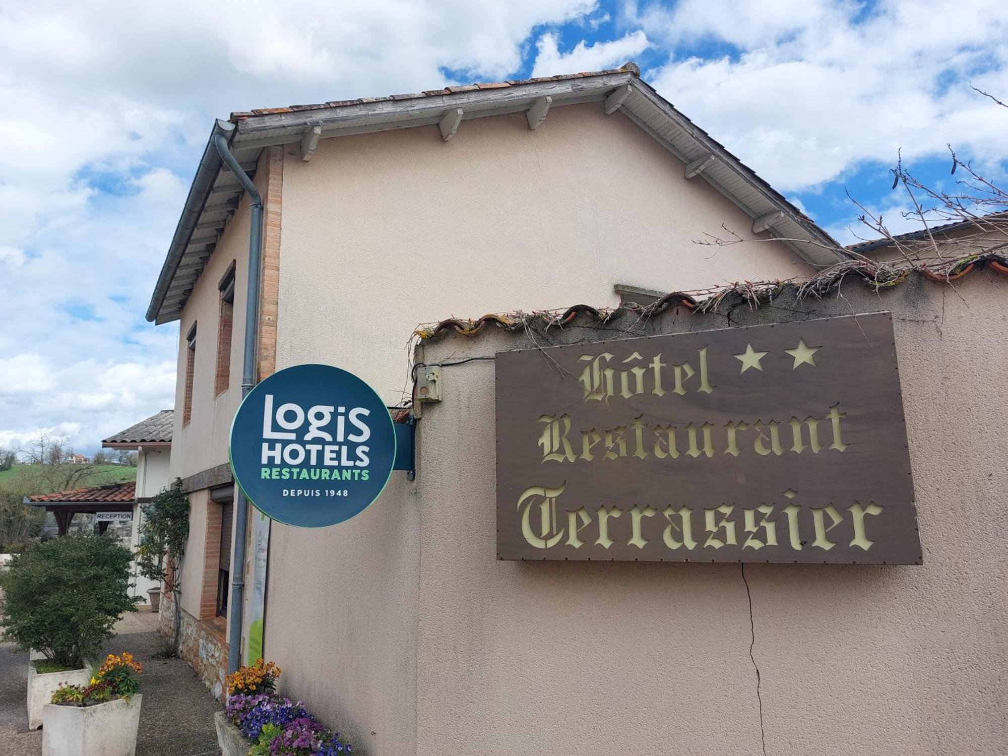 Chez Terrassier - Logis Hotels - Hotel Et Restaurant Vaissac Exterior foto